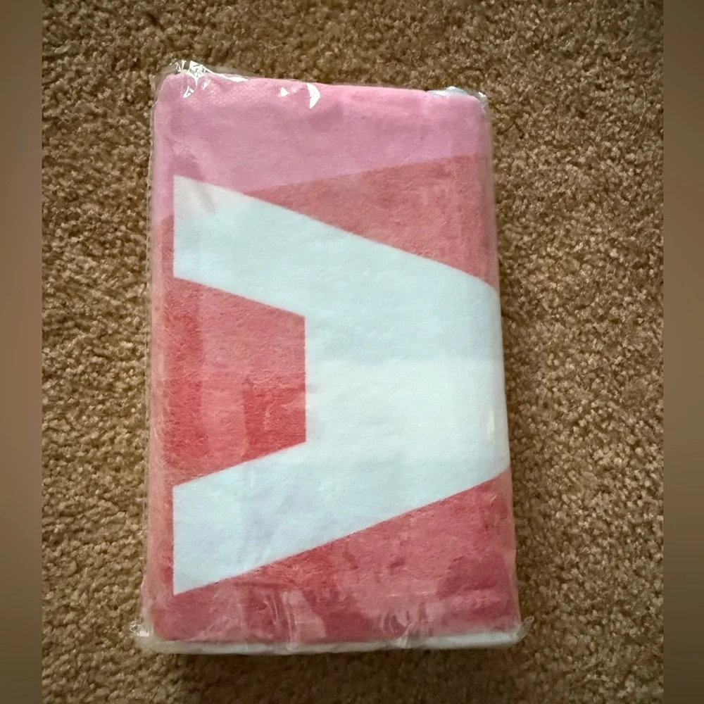 Vacation Quick Dry Beach Towel NWT